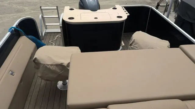 Slide: The Image of Interior of a 2019 SunCatcher X322 FC pontoon boat. - 7