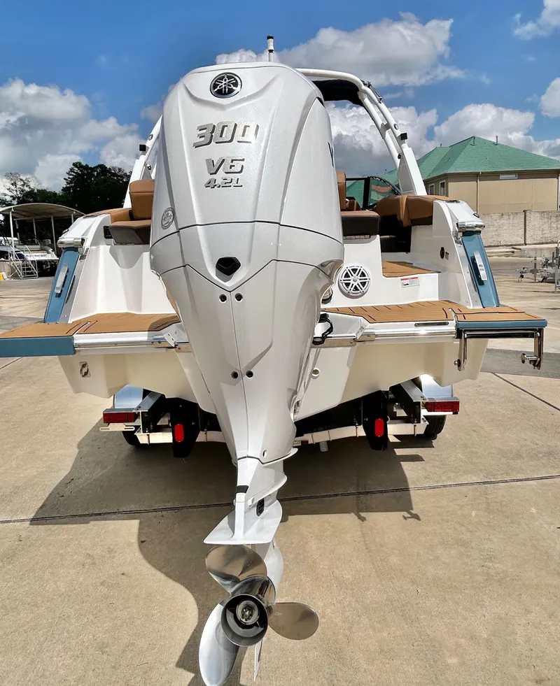 Slide: The Image of 2022 Cobalt R4 Outboard with Yamaha 300 V6 engine, rear view. - 8