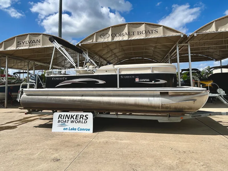 The Image of 2012 Cypress Cay SEABREEZE 23 pontoon boat at Rinkers Boat World. - 1