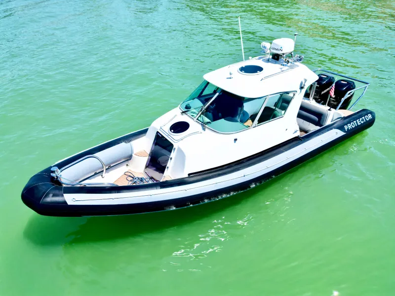 The Image of Protector Targa 28 2005 - 0