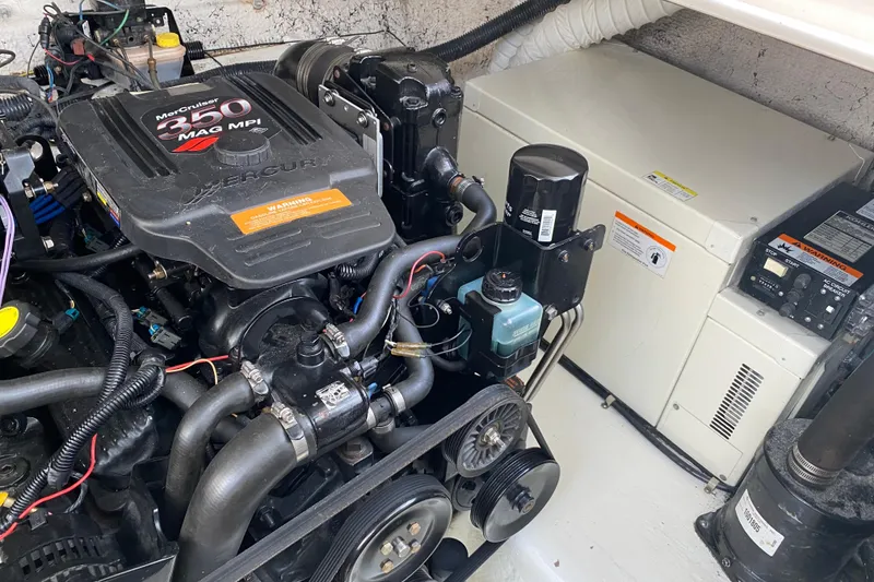 Slide: The Image of Engine compartment of 2003 Rinker Fiesta Vee 342 with MerCruiser 350 MAG MPI engine. - 15