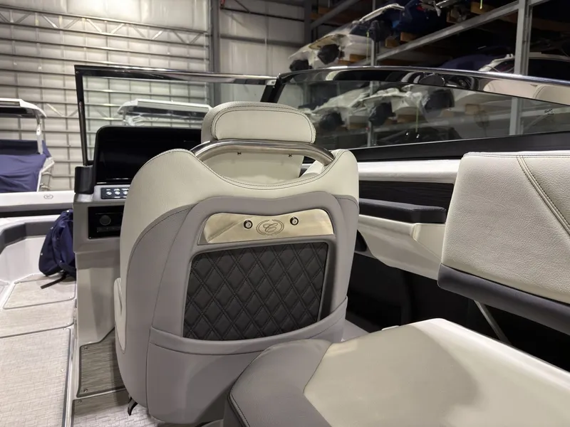 Slide: The Image of Interior of a 2022 Cobalt R6 boat with luxurious seating. - 29