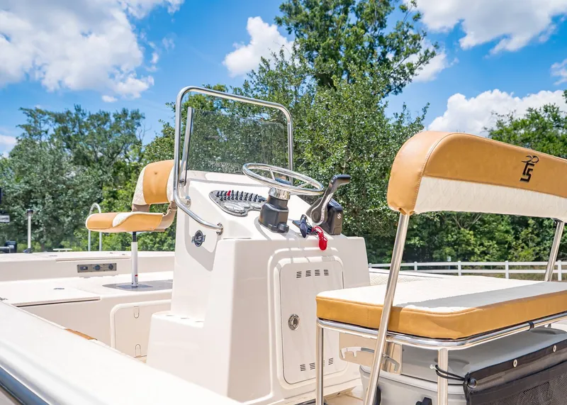 Slide: The Image of 2026 Carolina Skiff 17 LS boat with console and seating. - 7