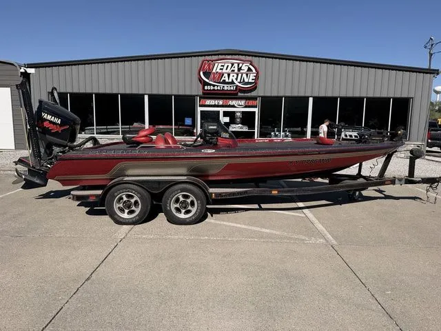 The Image of Skeeter ZX225 2004 - 1