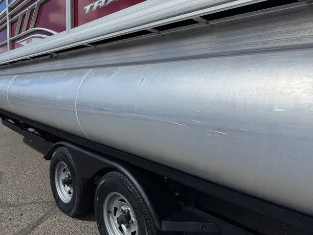 Slide: The Image of Sun Tracker Party Barge 22 RF XP3 2021 - 45