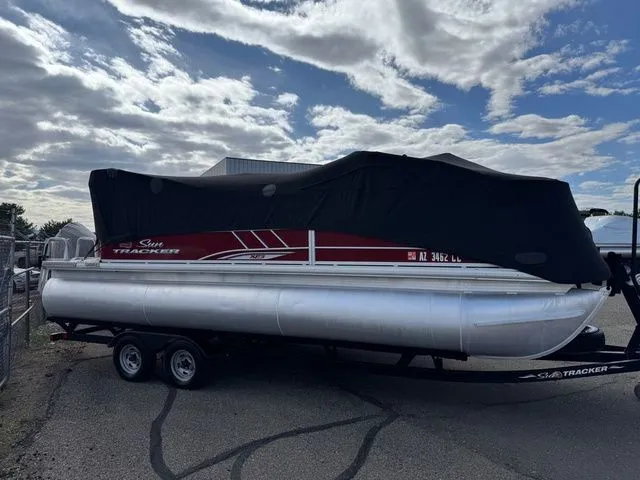 Slide: The Image of Sun Tracker Party Barge 22 RF XP3 2021 - 55