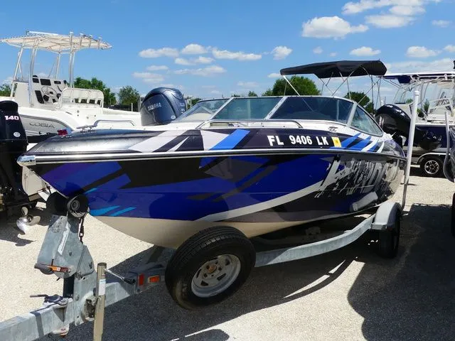 The Image of Stingray 190CS 2001 - 1