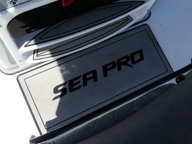 Slide: The Image of Sea Pro 248 Bay Series 2023 - 13