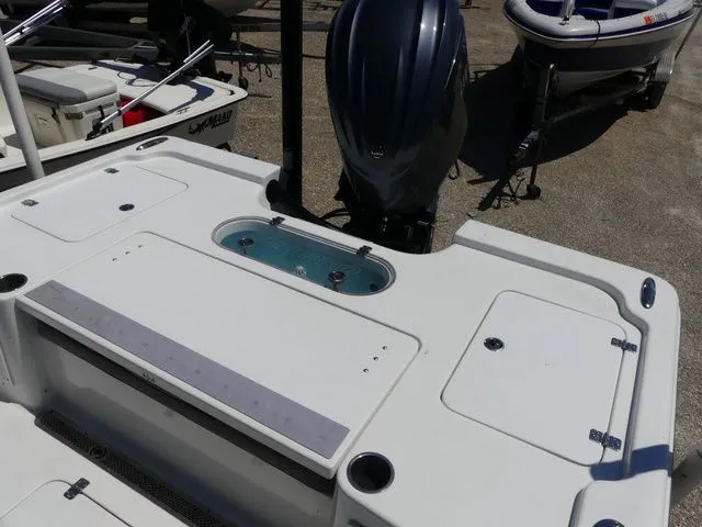Slide: The Image of Sea Pro 248 Bay Series 2023 - 16