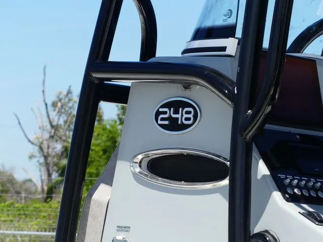 Slide: The Image of Sea Pro 248 Bay Series 2023 - 8