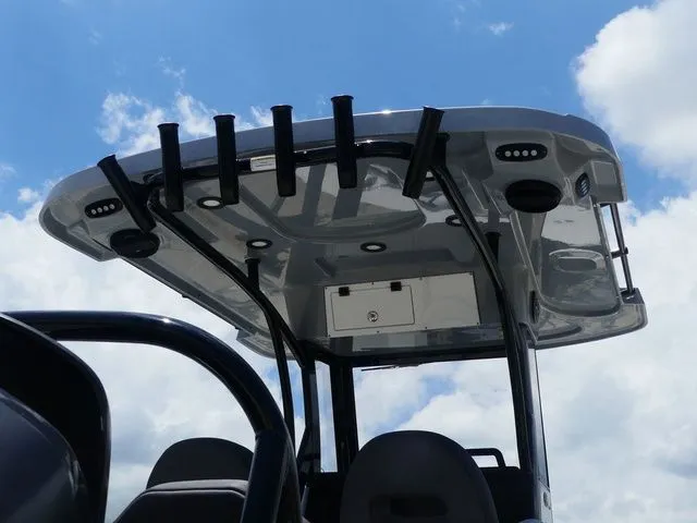 Slide: The Image of Sea Pro 245FLX Sandbar 2026 - 23