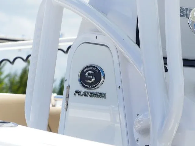 Slide: The Image of Sportsman Heritage 231 Center Console 2018 - 7