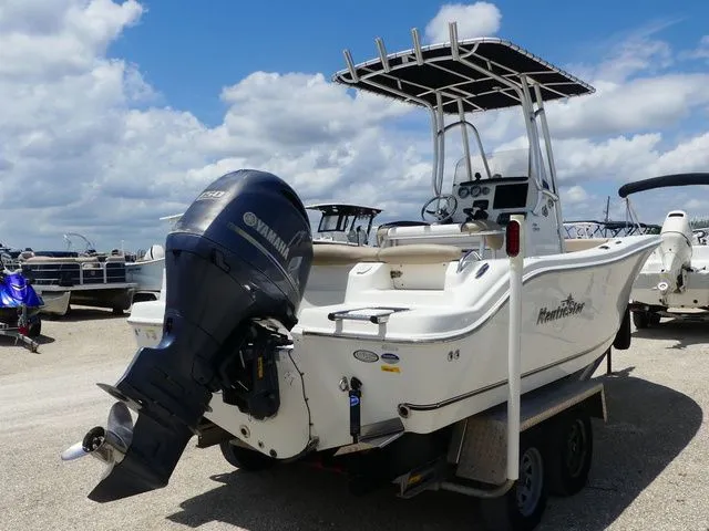 Slide: The Image of NauticStar 2102 Legacy 2015 - 4