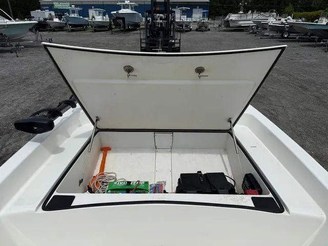 Slide: The Image of Mako Pro Skiff 17 CC 2023 - 17