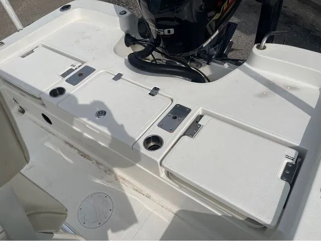 Slide: The Image of NauticStar 224XTS 2015 - 10