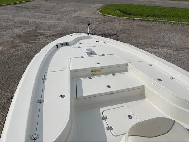 Slide: The Image of NauticStar 224XTS 2015 - 6