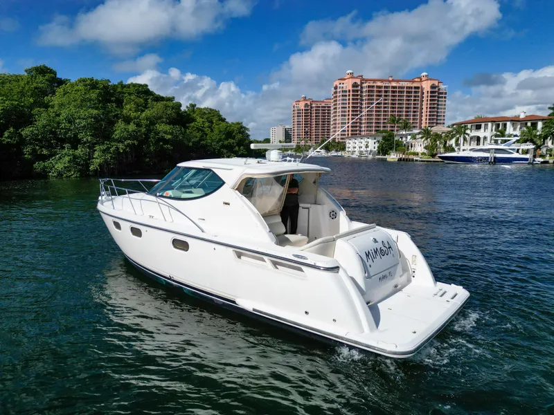 Slide: The Image of Tiara Yachts 3900 Sovran 2008 - 2