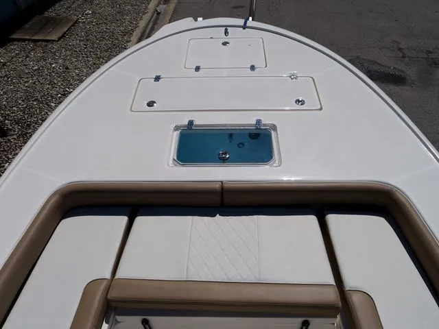 Slide: The Image of Sea Born FX25 LE 2026 - 11