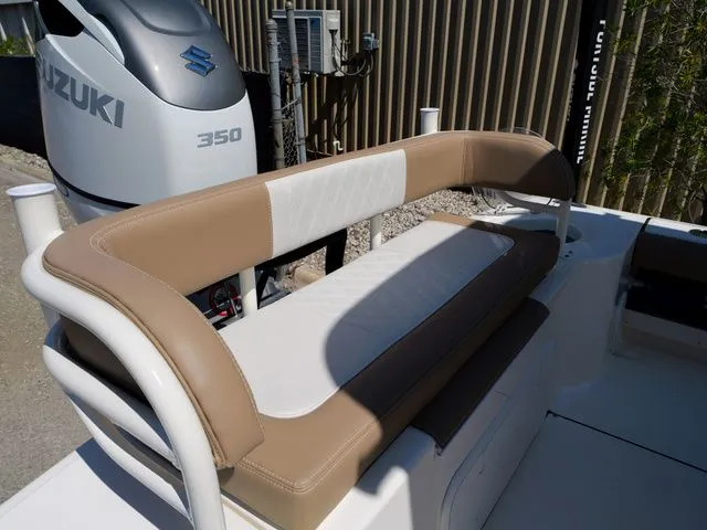 Slide: The Image of Sea Born FX25 LE 2026 - 46