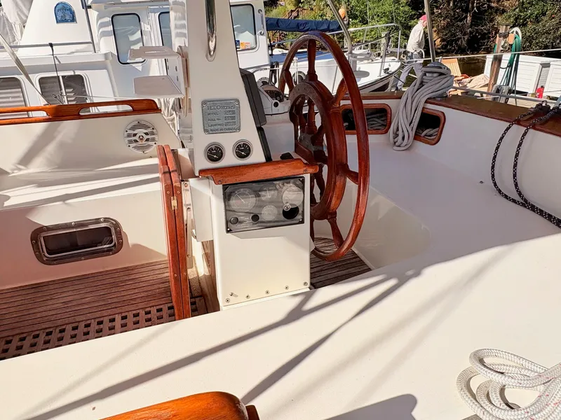Slide: The Image of Gozzard 44 Center Cockpit 1998 - 51