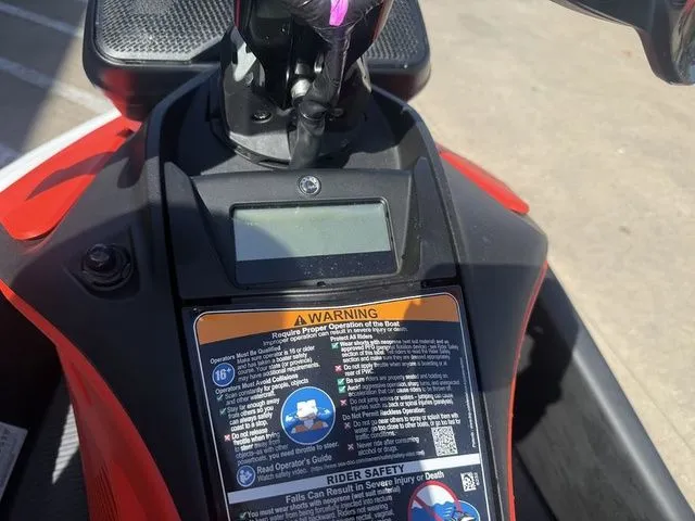 Slide: The Image of Sea-Doo Spark Trixx for 1 2026 - 10