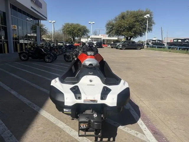 Slide: The Image of Sea-Doo Spark Trixx for 1 2026 - 6