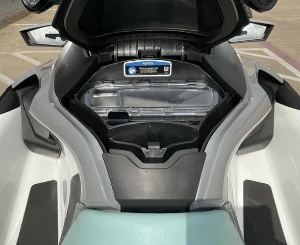Slide: The Image of Sea-Doo GTX PRO 130 2026 - 16