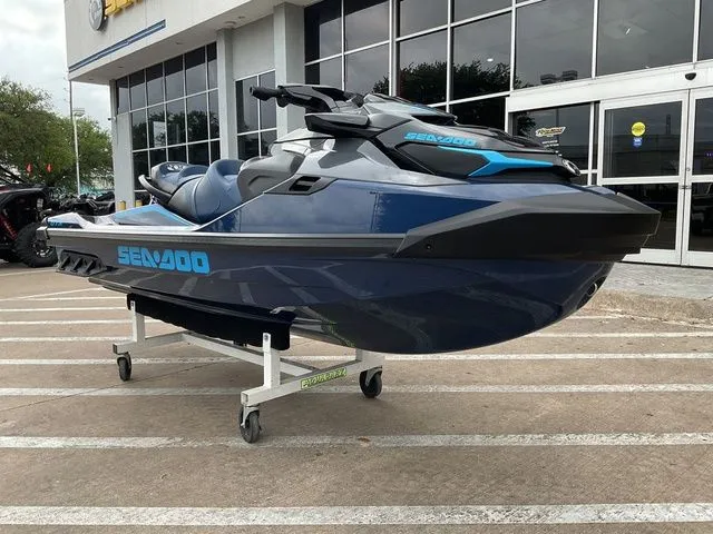 The Image of Sea-Doo GTX 170 2026 - 1