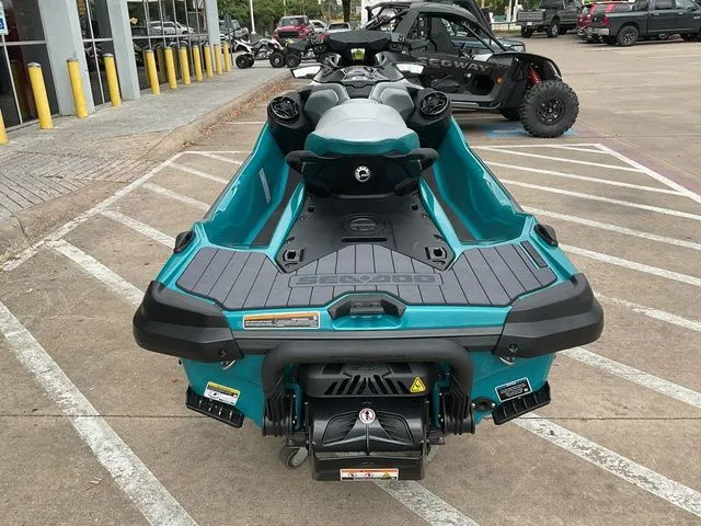 Slide: The Image of Sea-Doo GTX Limited 325 2026 - 4