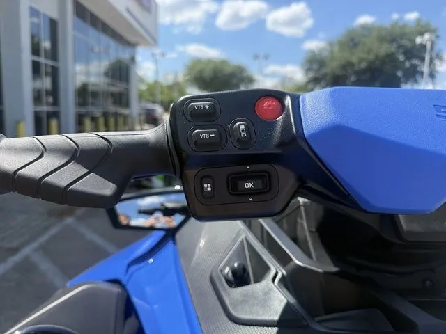 Slide: The Image of Sea-Doo Wake Pro 230 2026 - 11
