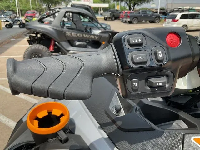 Slide: The Image of Sea-Doo FishPro Trophy 170 2026 - 21