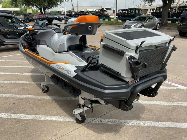 Slide: The Image of Sea-Doo FishPro Trophy 170 2026 - 5