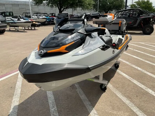 Slide: The Image of Sea-Doo FishPro Trophy 170 2026 - 7