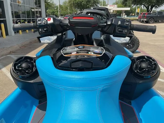 Slide: The Image of Sea-Doo RXP-X 2026 - 10