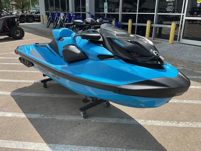 Slide: The Image of Sea-Doo RXP-X 2026 - 9