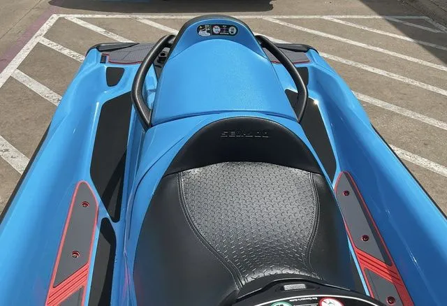 Slide: The Image of Sea-Doo RXT-X 2026 - 11