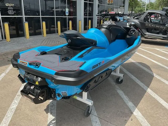 Slide: The Image of Sea-Doo RXT-X 2026 - 3