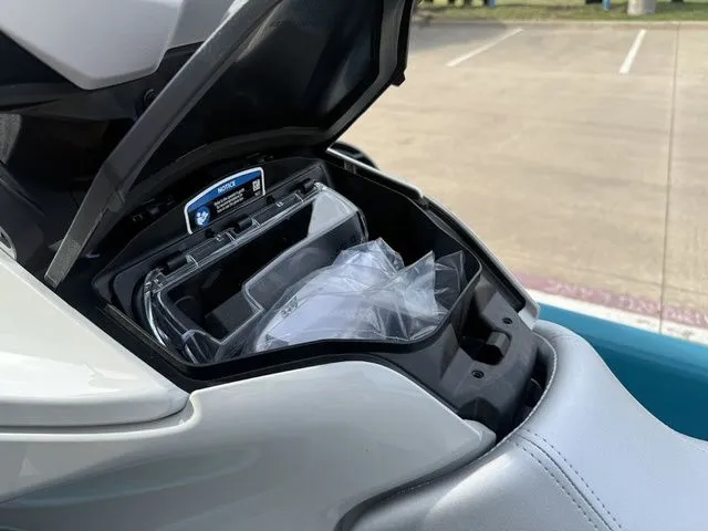 Slide: The Image of Sea-Doo GTI SE 170 2026 - 12