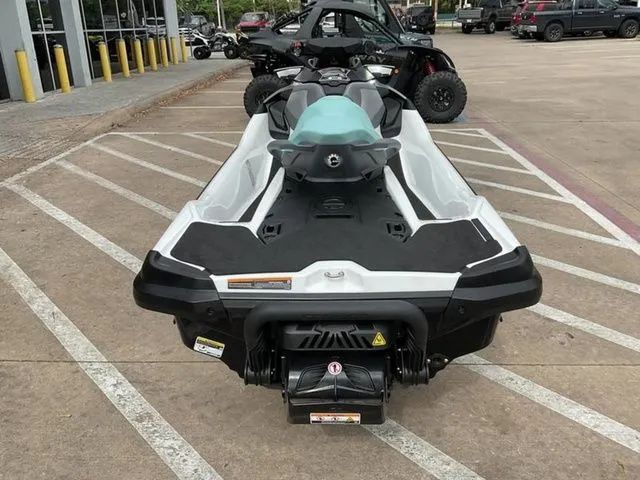 Slide: The Image of Sea-Doo 25TC 2026 - 4
