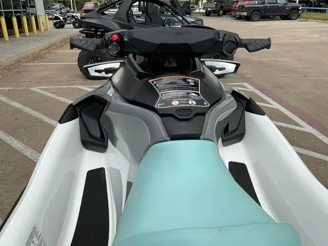 Slide: The Image of Sea-Doo GTX PRO 130 2026 - 13