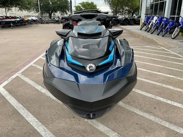 Slide: The Image of Sea-Doo GTX 170 2026 - 8