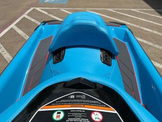 Slide: The Image of Sea-Doo RXP-X™ 325 Tech, BRP Premium A, iBR Gulfstream Blu 2026 - 12