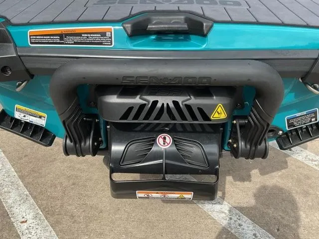 Slide: The Image of Sea-Doo GTX Limited 325 2026 - 14