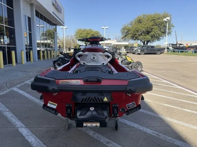Slide: The Image of Sea-Doo RXT®-X® 325 Fiery Red Premium 2024 - 7