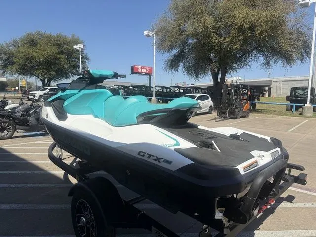Slide: The Image of Sea-Doo GTX 130 PRO 2022 - 6