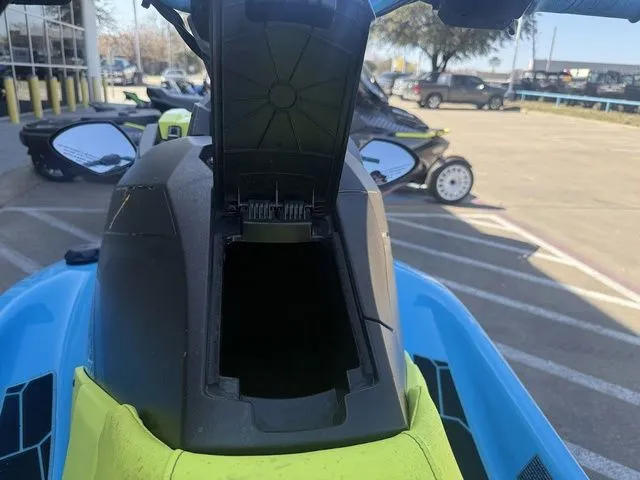 Slide: The Image of Yamaha JetBlaster 2022 - 10