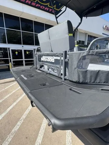 Slide: The Image of Sea-Doo Switch Fish 21 2025 - 8