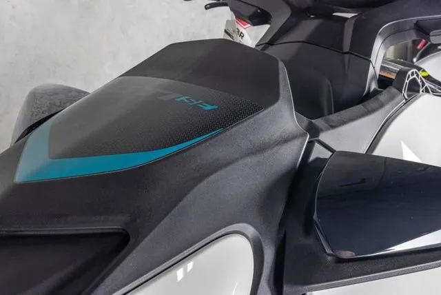 Slide: The Image of Sea-Doo GTI SE 130 2026 - 4