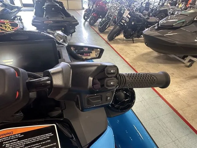 Slide: The Image of Sea-Doo RXP-X 2026 - 10