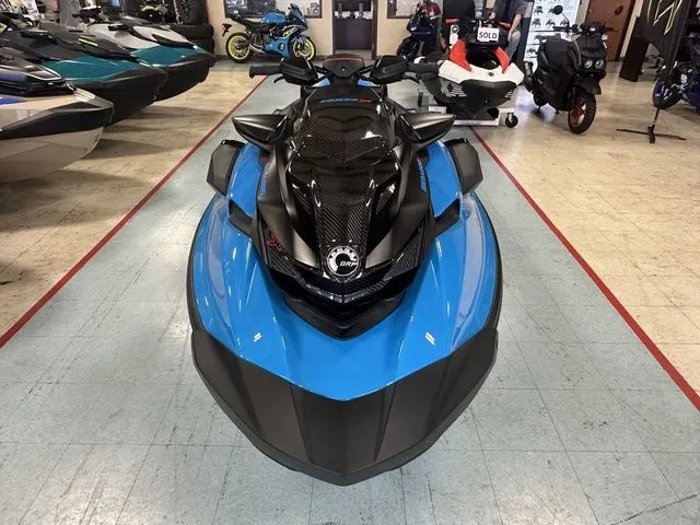 Slide: The Image of Sea-Doo RXP-X 2026 - 3